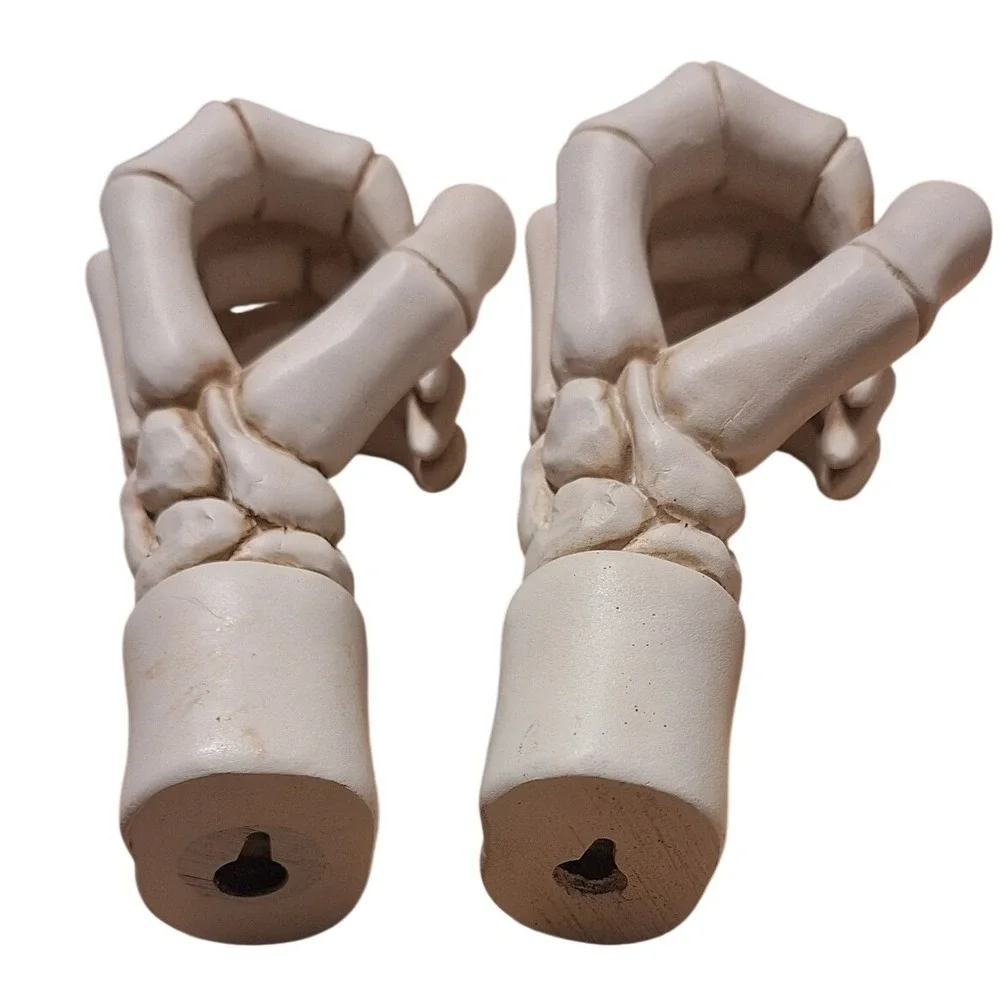 Gothic Skeleton Hand Wall Decor Bone‎ Sculpture Spooky Aesthetic Resin Art